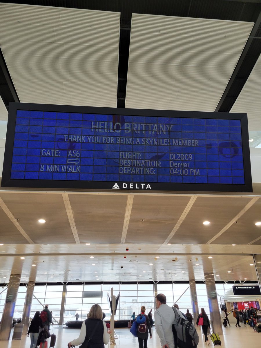 En route to #AEFP2023! Looking forward to presenting some early findings from my dissertation work tomorrow morning and chairing a session on Saturday 😊