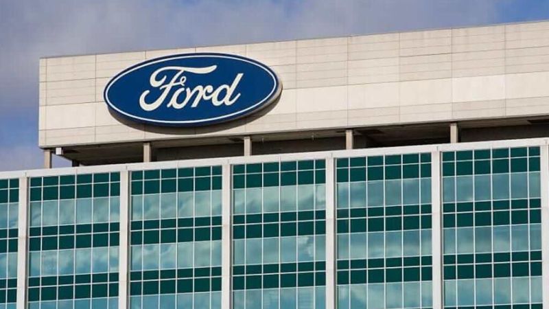 blrmagazine's tweet photo. Get ready for Ford's latest addition to the European market - the Explorer EV! Explore the benefits of this new electric vehicle.
#news #ev #europe #latestnews #todaynews #manufacturingnews #fordelectricalvehicle #explorerev #newelectricvehicle #europeanmarket https://t.co/buhJmq1yAx