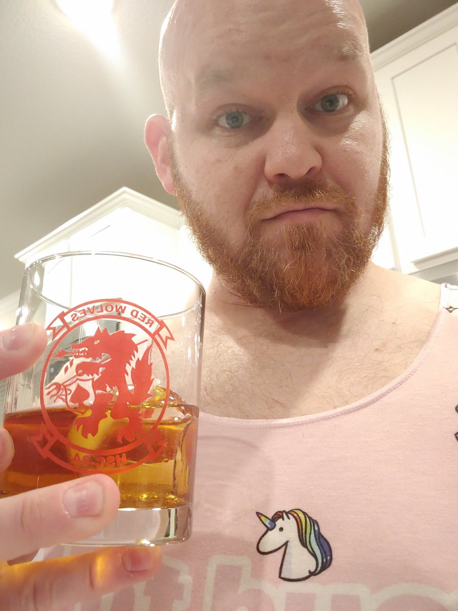 drewbugs17's tweet photo. @BeardedBlevins @Ninja @JessicaBlevins Cheers! https://t.co/A5cpAxkoWC