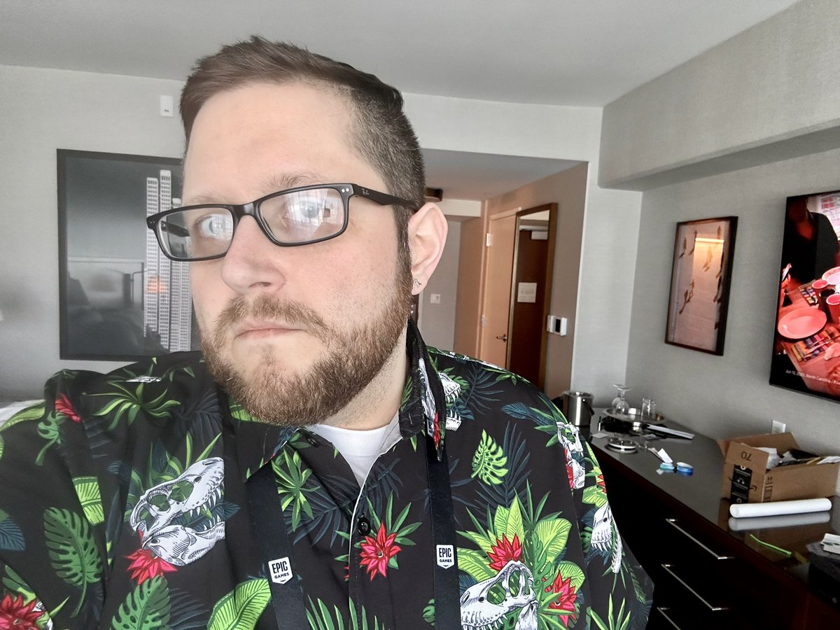 evankinney's tweet image. gdc fit today 🦖✨

also hi, i’m evan! i’m a dumb gay totally-always-definitely-professional dinosaur nerd senior programmer 🏳️‍🌈
#WhatAGameDevLooksLike