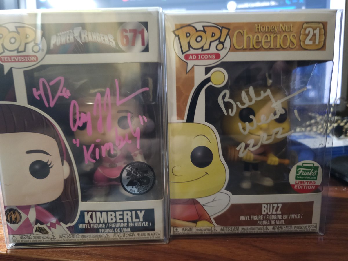FunkoTimmy's tweet photo. My Newest Signed Editions from @CollectiveConFL Thanks for the assist @Level10S @TheeUncleJerry @darthgolbach https://t.co/QeJ7qIaxcX
