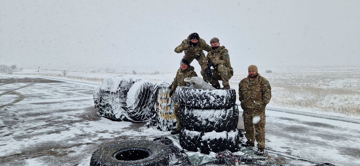 Ex COBRA WARRIOR recently took place in Northern England which tested Air and Land integration. We had a MAOT present to provide Heli-Handling, pax control & underslung load support for the heli-assets. The conditions were challenging at times!❄️🥶 #TogetherWeDeliver #chinook