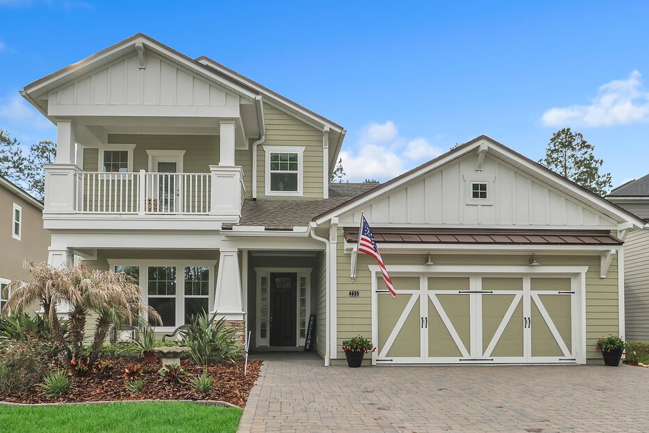 #NortheastFlorida homes come in all shapes and sizes. But how can you show off all of their unique features and benefits? With The Listing Edge! 📸🏠