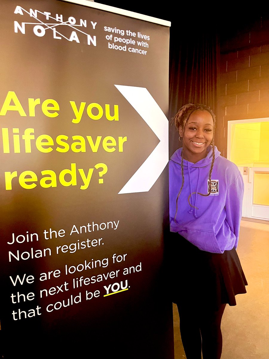 MrsFarrellDHT's tweet photo. #TeamS6 were delighted that Liena &amp;friends from  @glasgowmarrow joined us;32 of us gave swabs &amp;registered to be future life-savers! So proud of everyone for getting involved. The gorgeous #TeamS6 Joy was 1st to take the plunge! 🖤🤍💛@STAcaptains @StThomasAqSec @SStandrewshouse https://t.co/IEeJdWDqzS