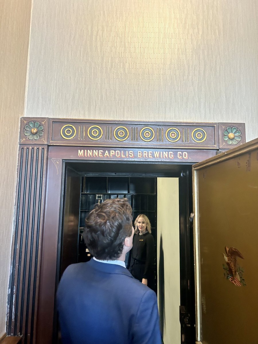 MayorFrey's tweet photo. What was once an office space for an iconic MN brewery has been transformed into an amazing new event center in the heart of the NE Arts District. The 1893 at the Historic Grain Belt preserves and honors our city's history while providing a modern new venue for the community. https://t.co/7cpR6wYg5y