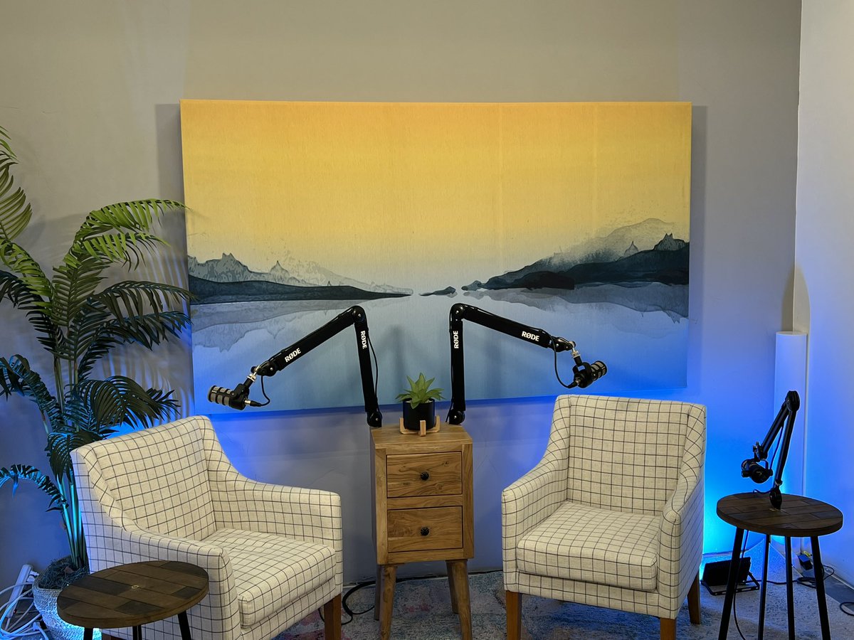 (…loading…)

Status Check - The Customer Experience Podcast

Be on the lookout for 4 new episodes dropping soon for CX and Sales pros everywhere 👀