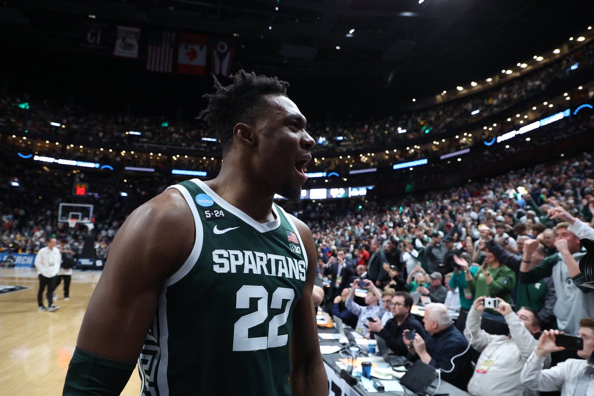MSU_Basketball's tweet photo. That time again 👀 

Drop a Go Green if you’re ready for tonight ↕️⬇️ https://t.co/qdbK0673UX