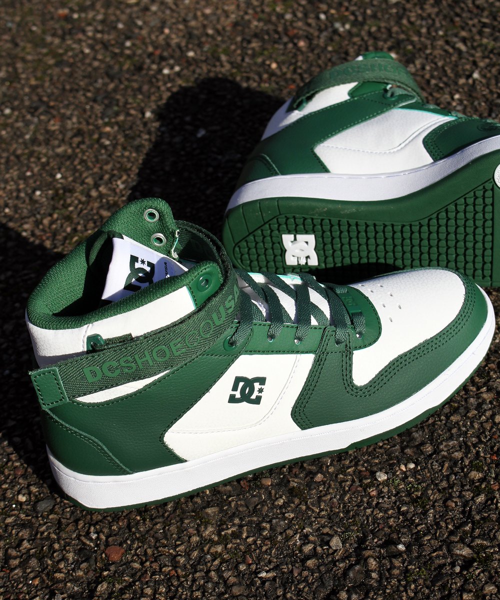 katesskates's tweet photo. NEW NEW NEW on the scene this week. Super comfy, a little bit retro - there's a lot to like about the DC Pensford. Come get your pair in this tasty green and white colour combo: https://t.co/hrja3nJtyJ #dcshoes https://t.co/otVwDIEN6q