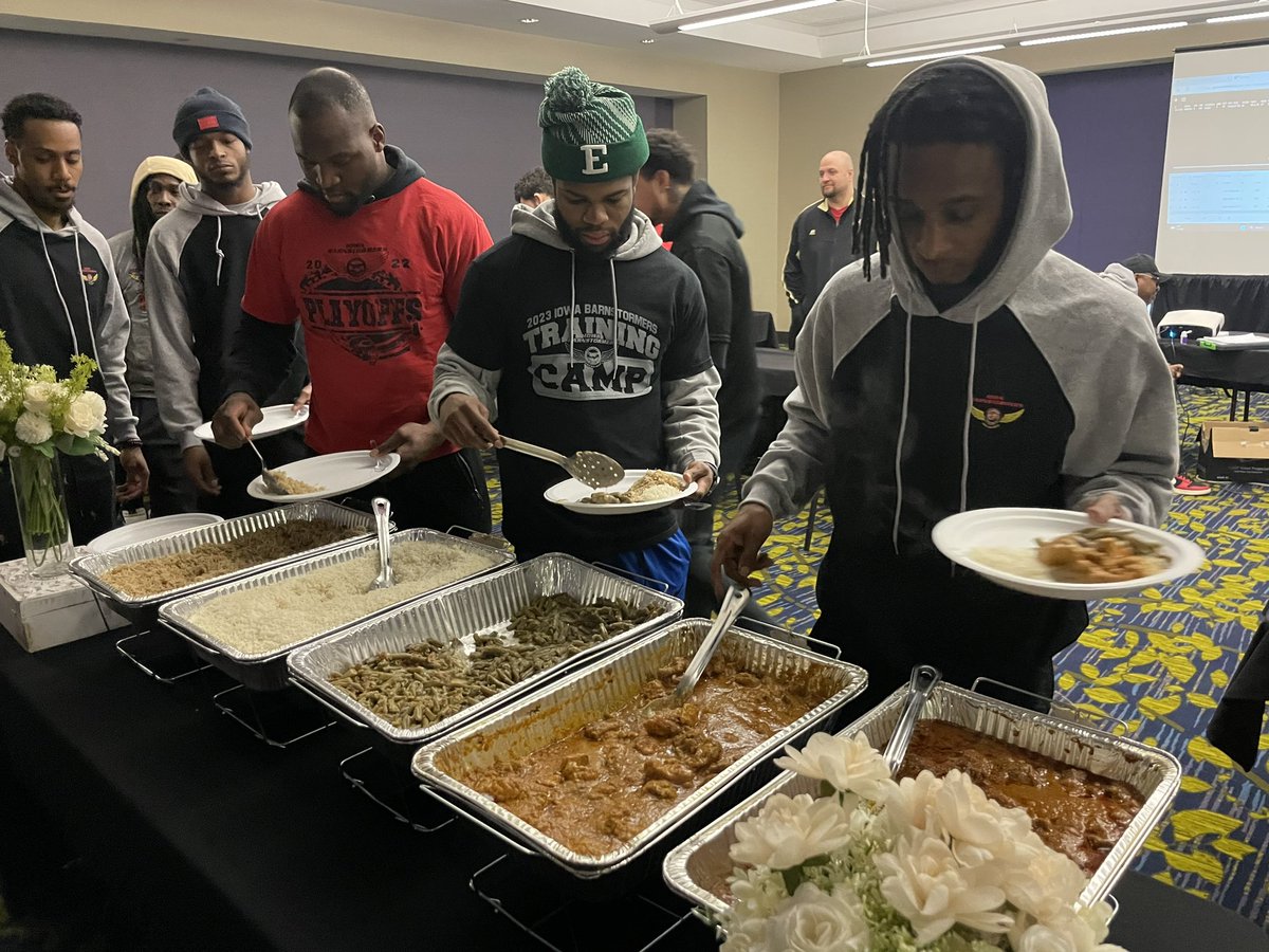 iabarnstormers's tweet photo. A huge thank you to Jambo African Cuisine for feeding the team yesterday! Incredible food! https://t.co/0YjqKwkj9L