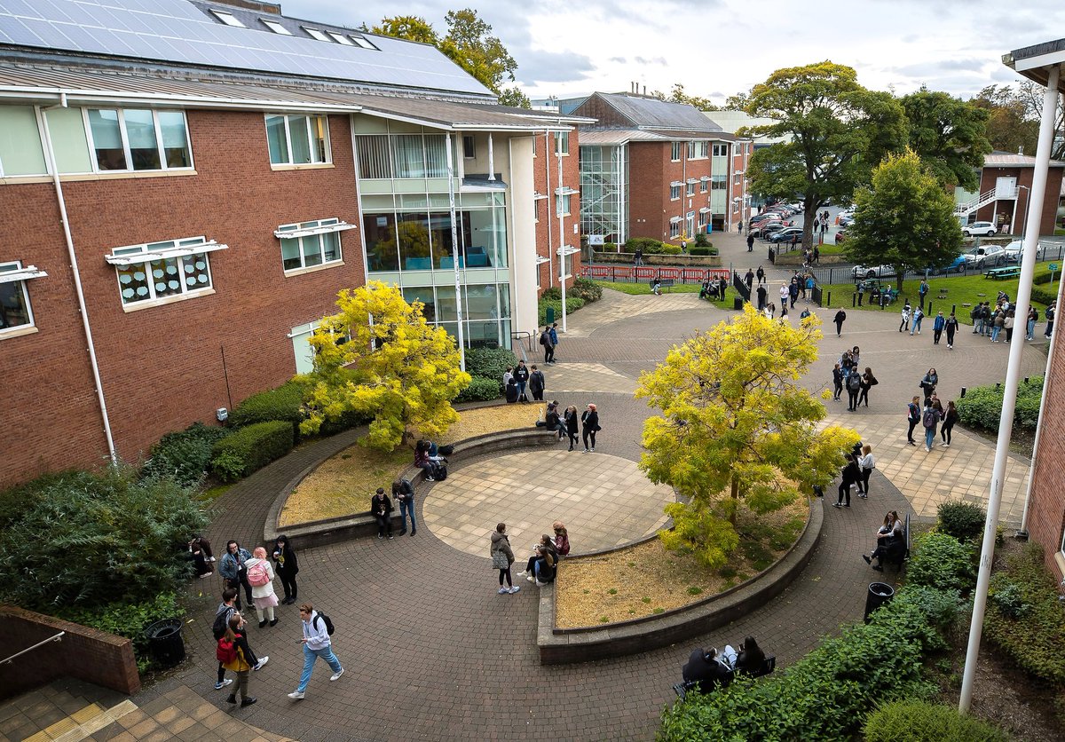 RadarforPR's tweet photo. JOBS: @colegcambria has up to 50 vacancies for lecturers, learning assistants, student support roles, restaurant and nursery workers and more.
For more on recruitment events in March: @DeesideDotCom
https://t.co/QaH131Aeuf #nwhour #nwaleshour https://t.co/rJE0s1kOOK