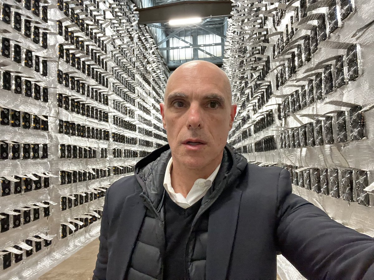 Blockfusion_CEO's tweet photo. Just another day in the office #blockfusion #Bitcoin https://t.co/cmhq0l89Fx