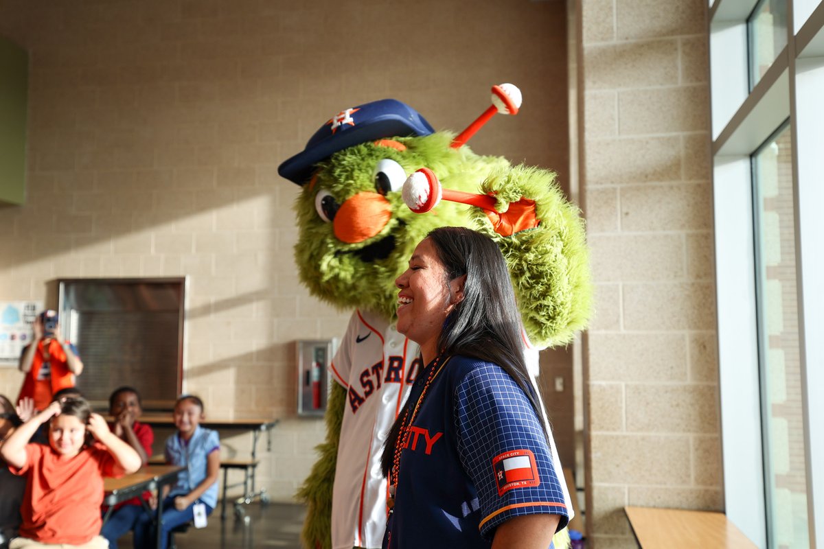 Spring Branch ISD (@sbisd) on Twitter photo Thank you <a href="/OrbitAstros/">Houston Astros Orbit</a> for visiting our <a href="/pseexplorers/">Pine Shadows</a> this week! Students were encouraged by Orbit to continue being hard workers, dedicated learners & respectful individuals. Come back soon, Orbit! 💚⚾ Thank you <a href="/OrbitAstros/">Houston Astros Orbit</a> for visiting our <a href="/pseexplorers/">Pine Shadows</a> this week! Students were encouraged by Orbit to continue being hard workers, dedicated learners & respectful individuals. Come back soon, Orbit! 💚⚾