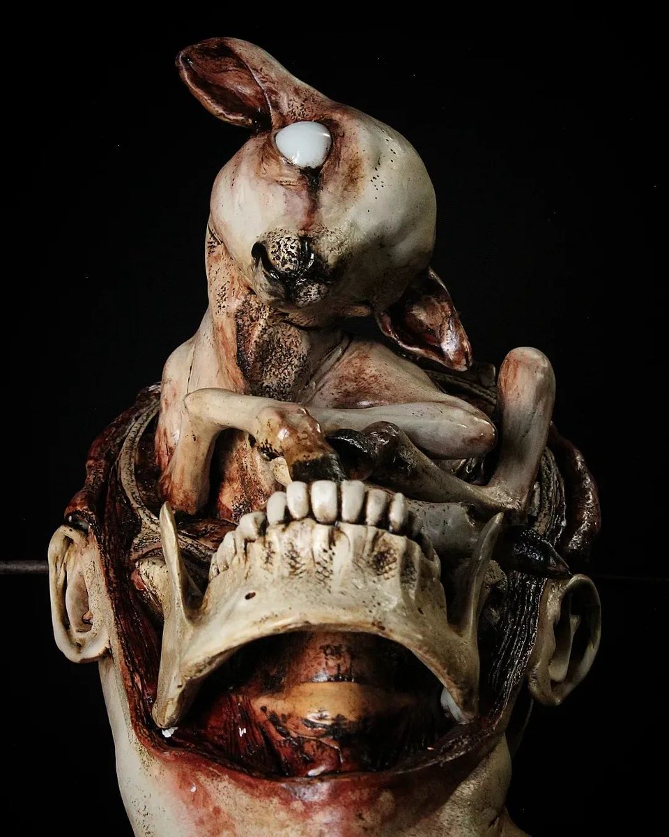 solisolsoli's tweet image. By Emil Melmoth