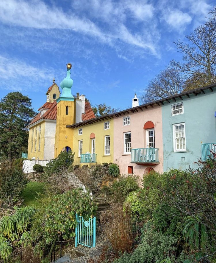 Beautiful Port Merion. A lovely idea for a day trip from Oak View at Bryn Morfydd. Built between 1925-1975 by William Clough Ellis. Elegant and distinctive. Highly recommended ! #lodge #luxurylodges #NorthWales #ruthin #daysout