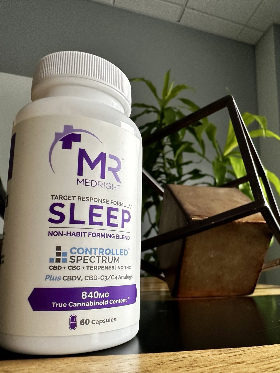 releafcbdco's tweet photo. Maximize your cognitive function and sleep quality with our Brain &amp; Sleep Pills! Formulated with botanicals like ginkgo biloba, CBD, CBG, and a Sedative Blend, they're the perfect solution for better brain and sleep health. #brainhealth #sleepwell #CBD  #CBG https://t.co/TBkz3YVajK