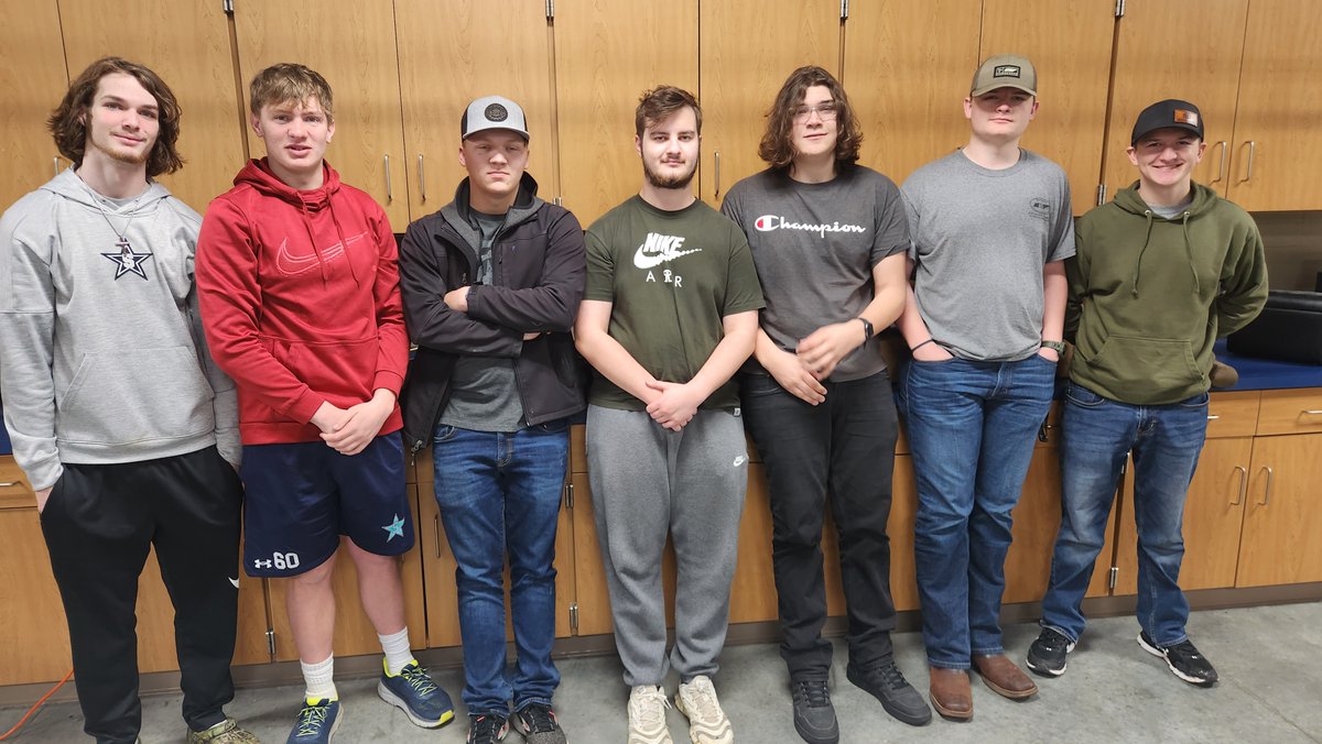 Seven more new FAA Part 107 Commercial Drone Pilots here at Siegel High School. 
That is 10 total for the year. Lots of hard work went into getting this license. Thanks for the hard work guys!
<a href="/SiegelHighStars/">Siegel High School</a> <a href="/SiegelHighCTE/">Siegel CTE Department</a> 
@creasyl_shsprin 
<a href="/RuCoCTE/">RuCo CTE</a>