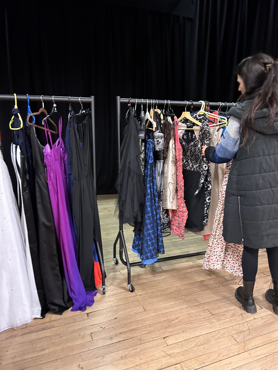 GlenrothesHS's tweet photo. We also poverty proofed our prom and helped our community w/ interview clothes and shoes #GHSCARES #caringcommunity @CPAGScotland @CPAGUK @carrielnds @JennyGilruth @AltanyCraik @JulieFordSNP @craigrw1971 https://t.co/CYqPIKAGzu