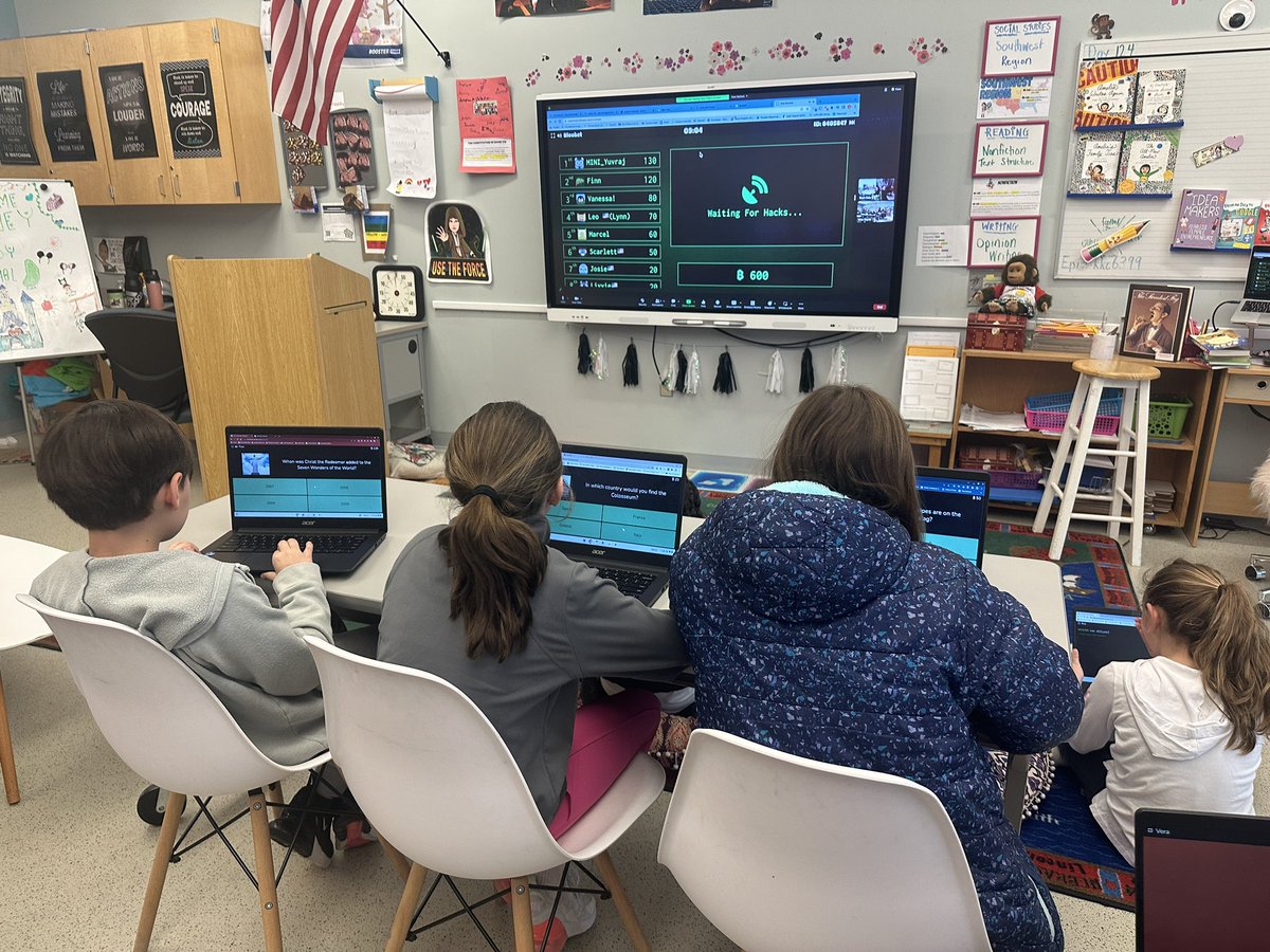 missklipfel's tweet photo. We love a morning connecting with our @JDOFoundation partner class in Ireland 🇮🇪 Ss loved using @PlayBlooket to test their Irish and US knowledge #connectingfurther #fromMAtoDublin https://t.co/ED0UdjoljE