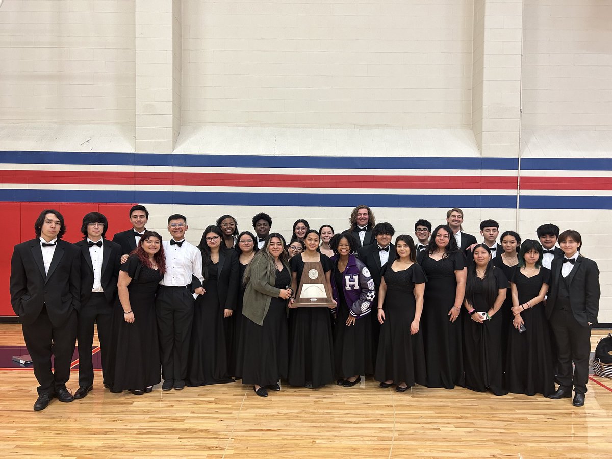 Boom!!! Chamber finishes the day with a SWEEPSTAKES at UIL! ⁦<a href="/HumbleISD_HHS/">Humble High School</a>⁩