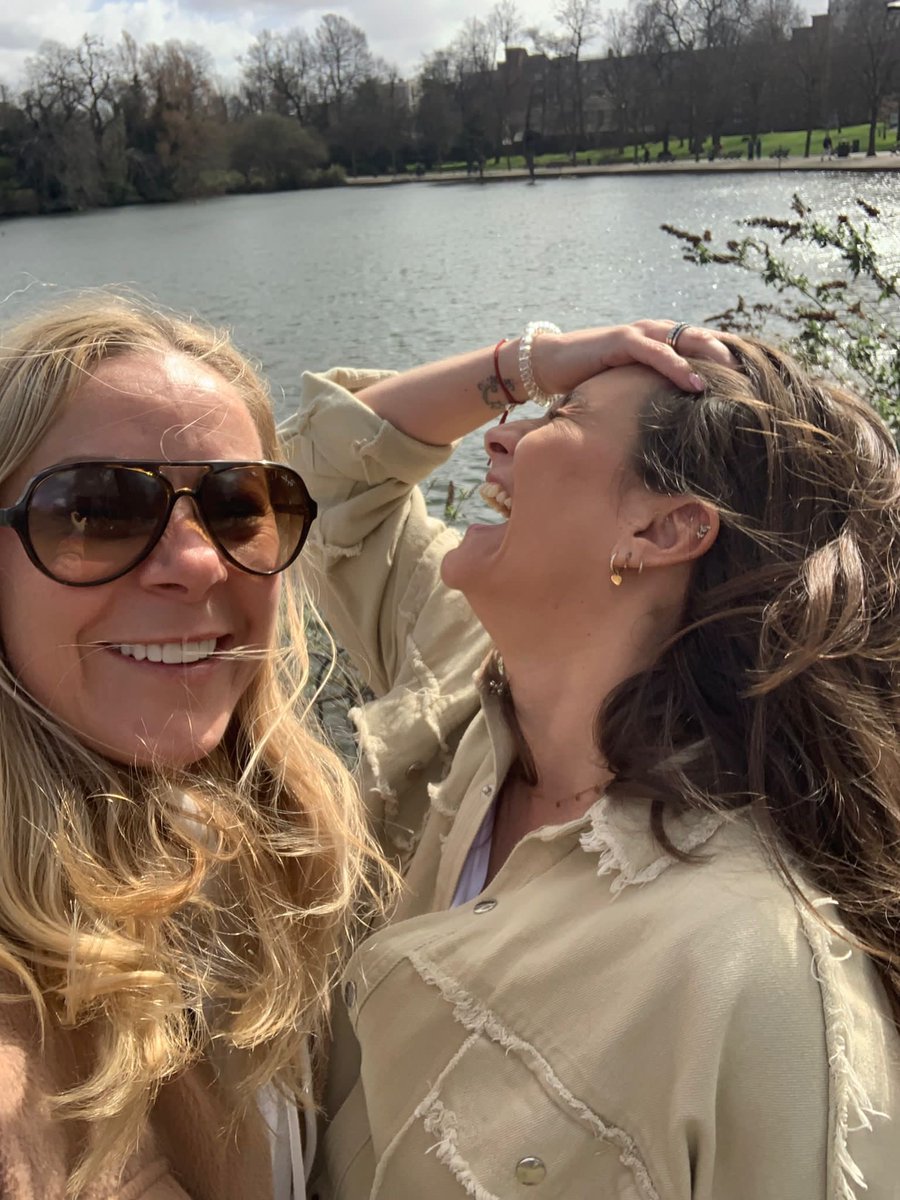 Had such a gorgeous morning with <a href="/DominyRoe/">Dominy</a> discussing life, childhood, trauma, business and everything and nothing. What a beautiful soul ❣️ Have a listen to her inspiring podcast…..and watch this space #grateful #pathtopowerpodcast #connections #comfortcasesuk #collaborate