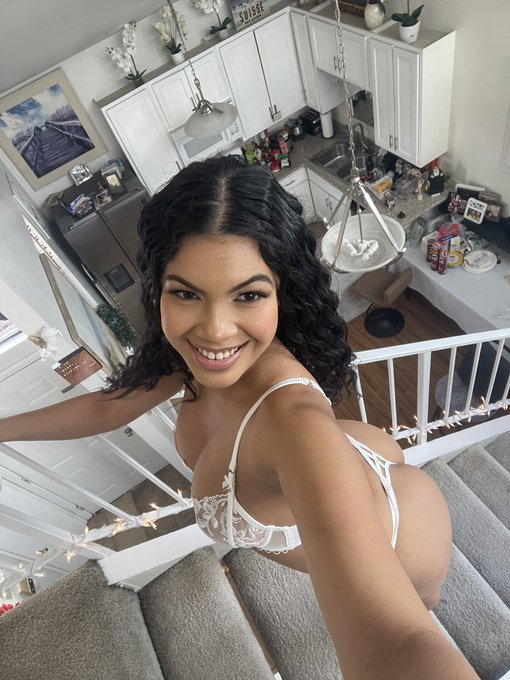 Just updated my @SextPanther and downloaded their app so now I&rsquo;m more accessible  https://t.co/OOw1ymZ7vm<a class="tags" href="/tag/sextpanther">@sextpanther</a>