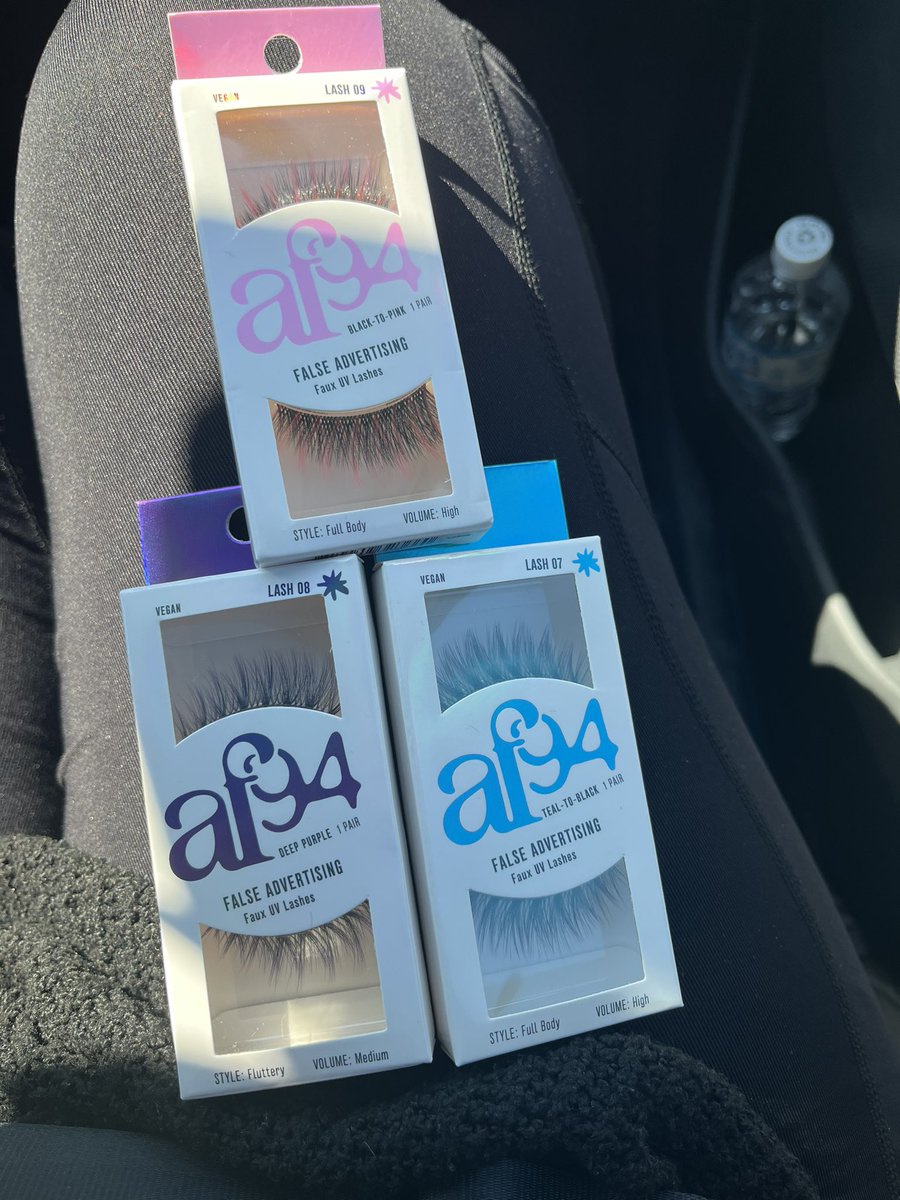 aloneinsantafe's tweet photo. Sadly my Walmart got rid of the #af94 stand ): luckily I was able to snag some falsies @af_ninetyfour can’t wait to try them out!!😄 https://t.co/WSBYjOIoxM
