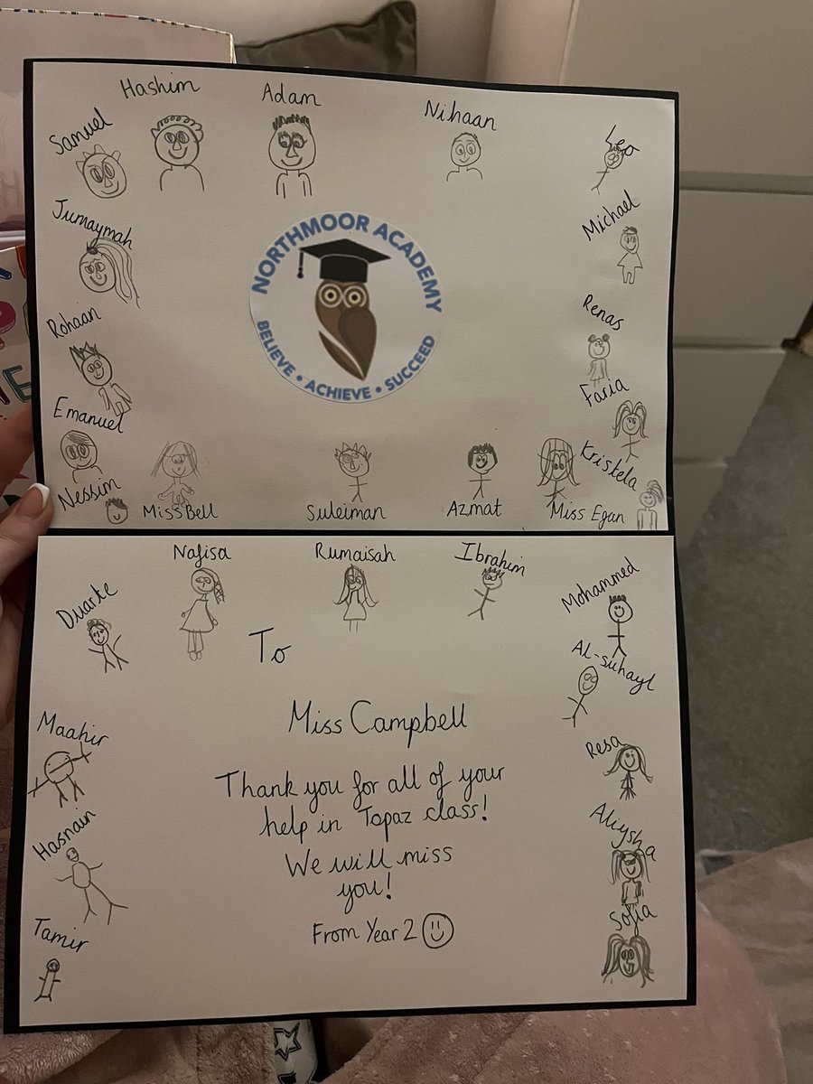 ACampbellteach's tweet photo. Leaving Year 2 with my teacher survival pack and a lot of memories ❤️

I have absolutely loved this placement. Those children are precious and my lovely mentor and the Year 2 team have been diamonds. I’m a lucky girl 🍀  

@ManchesterSCITT @Northmoor_HT https://t.co/W8Hqam5SuJ