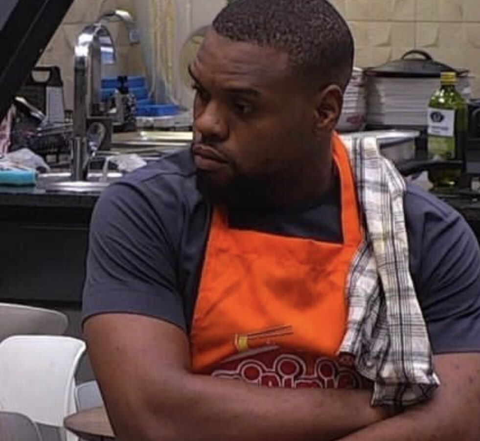 krypticplug_'s tweet image. Its been 4 days since you left the house #Miracleop i've not been able to watch the #BBTitians show since your eviction. We miss seeing your face a lot. It's really a boring show without you. #BBTitans2023 #BigBrotherTitans @MiracleOkaforP1 @BigBroAfrica  please bring him back