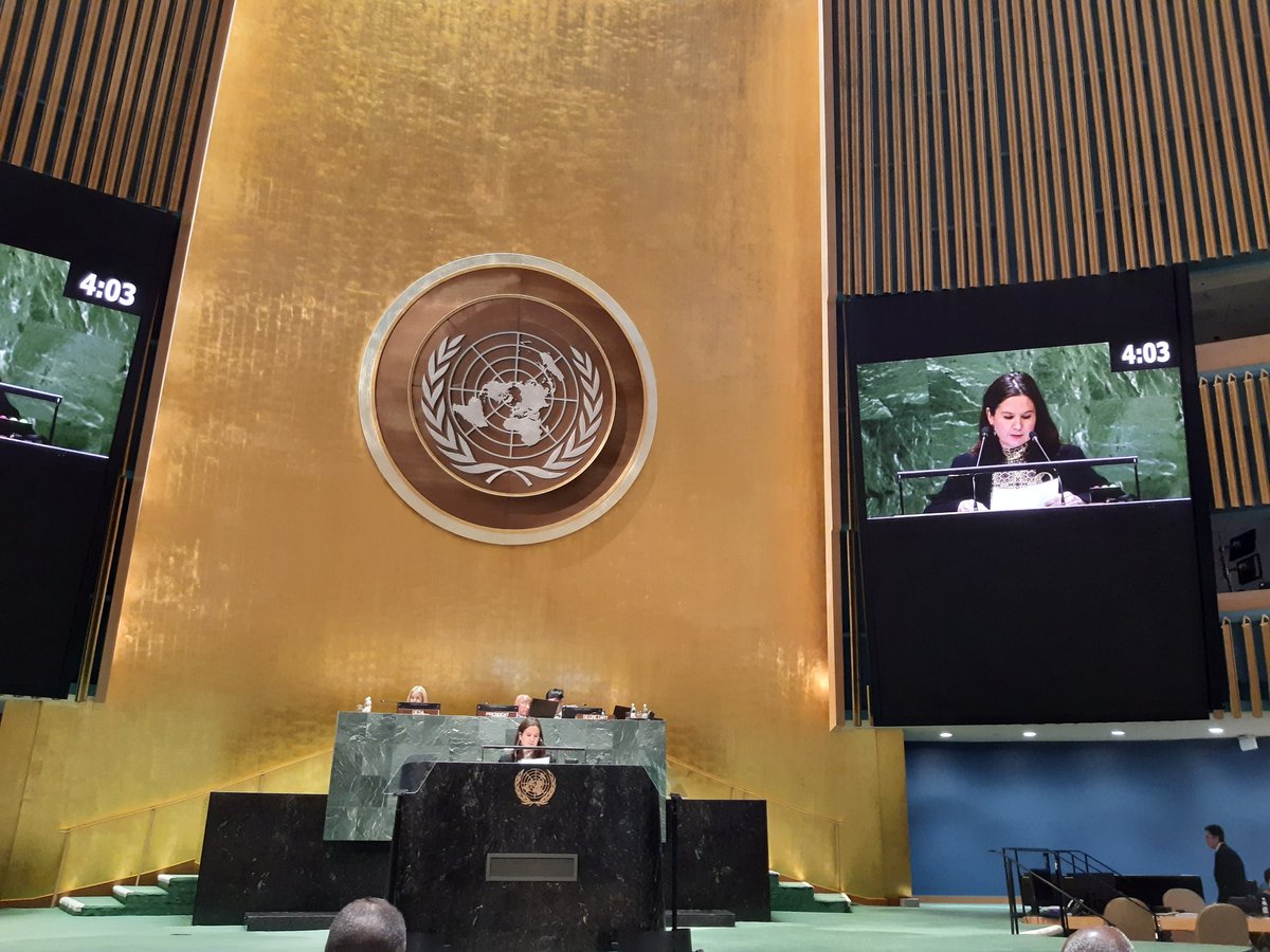 Annika Lindblom (@lindblom_annika) on Twitter photo Vice-minister <a href="/sumuvuori/">N. Johanna Sumuvuori</a> from Finland calls for increased transboundary water cooperation especially in regions where climate change escalates water scarcity. We need to build Water Security for all. #UNWaterConference <a href="/Ulkoministerio/">MFA Finland 🇫🇮</a> <a href="/yministerio/">Ympäristöministeriö</a> <a href="/FinlandUN/">Finland's Mission to the UN 🇫🇮🇺🇳</a> Vice-minister <a href="/sumuvuori/">N. Johanna Sumuvuori</a> from Finland calls for increased transboundary water cooperation especially in regions where climate change escalates water scarcity. We need to build Water Security for all. #UNWaterConference <a href="/Ulkoministerio/">MFA Finland 🇫🇮</a> <a href="/yministerio/">Ympäristöministeriö</a> <a href="/FinlandUN/">Finland's Mission to the UN 🇫🇮🇺🇳</a>