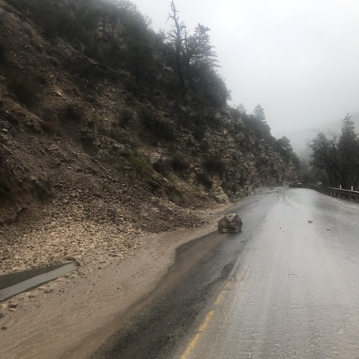 Arizona DOT tweet media