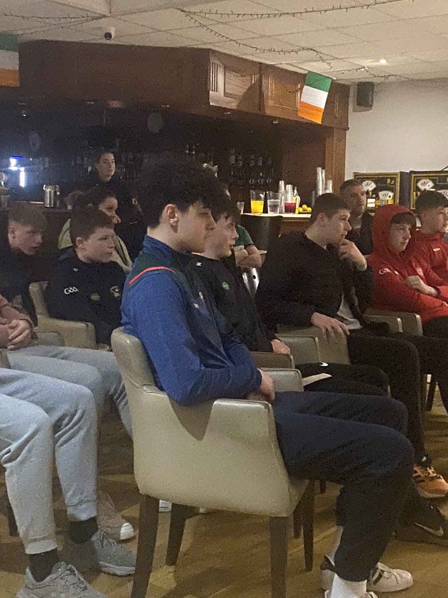 TirnanOgPdown's tweet photo. A huge thank you to Diarmuid McConville who gave up his time this evening to talk to our young people and coaches. A very brave, honest and thought provoking account. 
A shining example of better days ahead 👏  #gaafamily
#SayNoToDrugs #SayNoToDrugDealers  #BeBrave #helpisathand https://t.co/A1eA5HHMTl