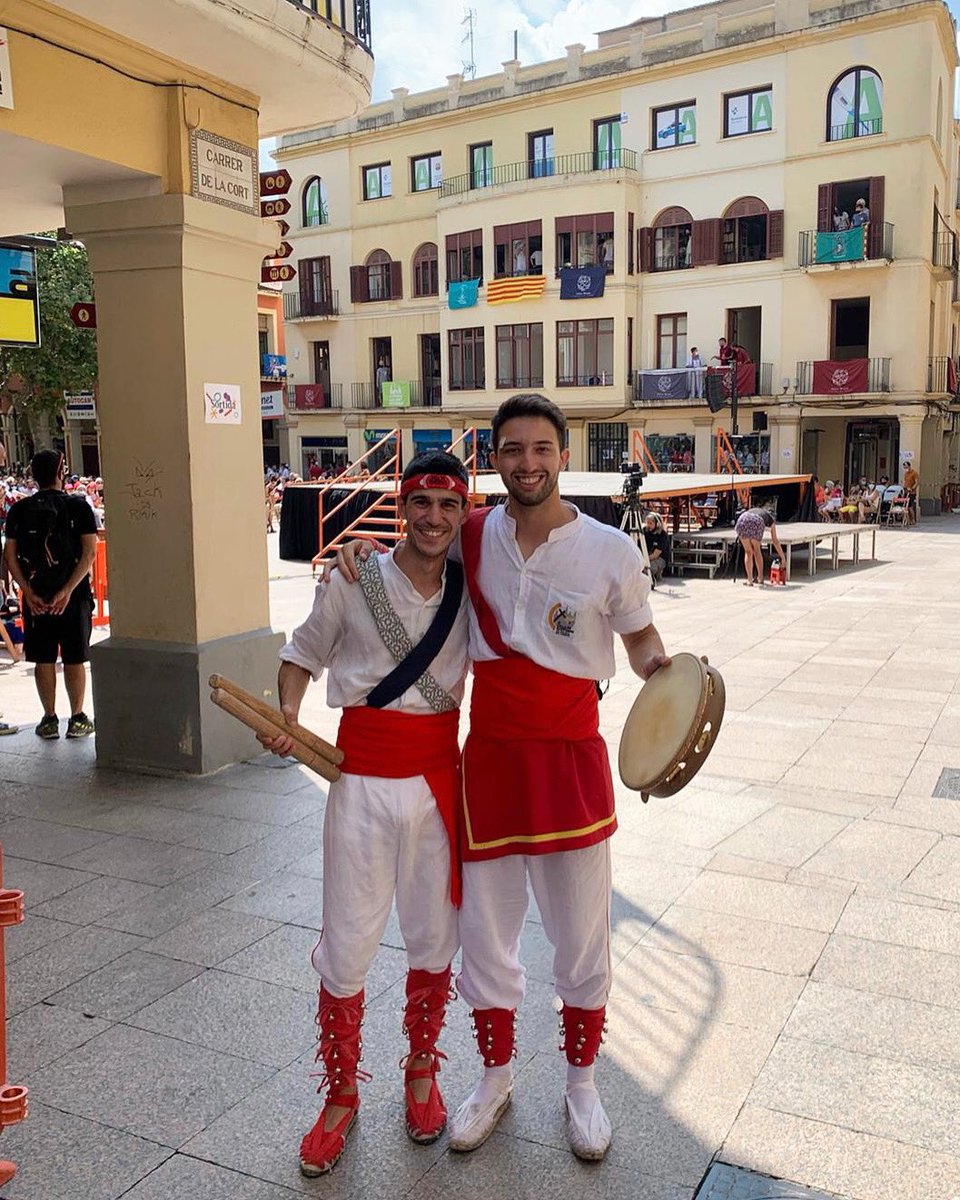 eliseu_alegre's tweet photo. Per ser com ets, l'energia que desprens i les teves ganes de viure! Per molts i molts anys, @I_Gonzalez6! ✨ https://t.co/4yXhy4OiZx