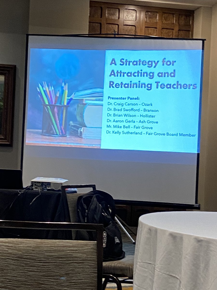 foxc6super's tweet photo. #SuPr23 and the next session is…. https://t.co/qXe4XftJqf