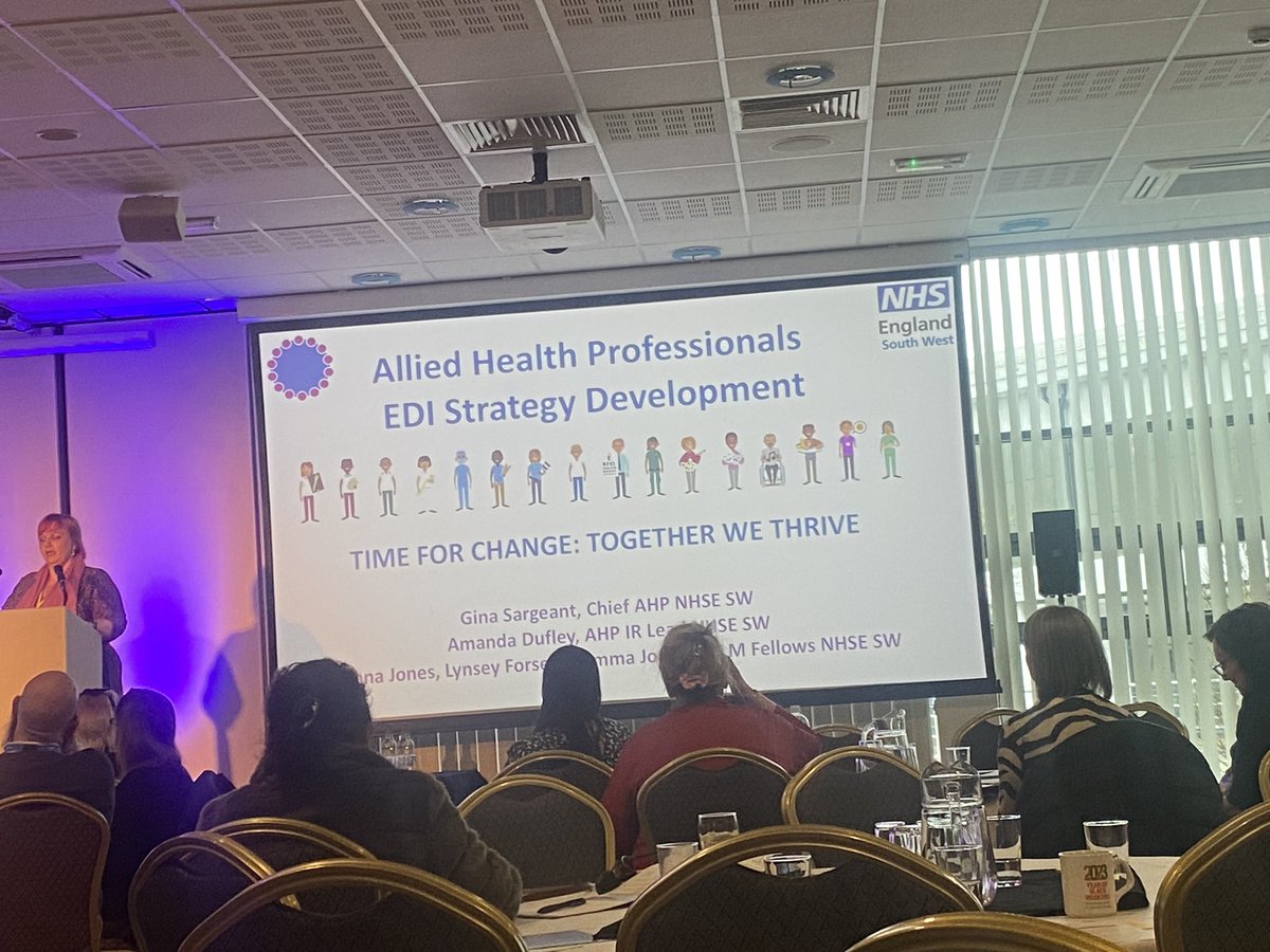 KTPuhbw's tweet photo. Fantastic day today with some of my team at @CNOBME_SAG conference. Such an inspirational day🌈 🌟 @ravmeelu #tfctwt23 #stayandthrive https://t.co/hplQVk35wp