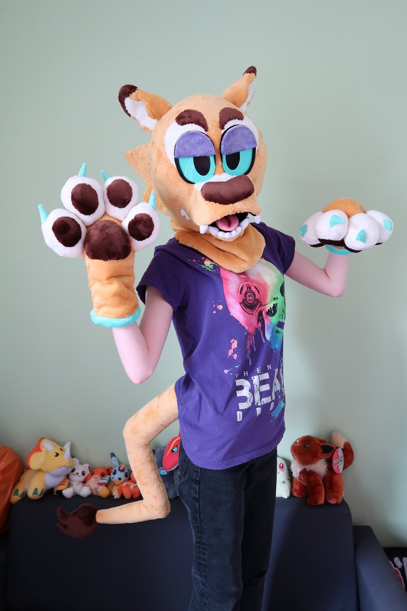 Charr_Chan's tweet photo. Hello! I'm a fulltime fursuit maker from the UK. 

in the replies to this are items I currently have available for sale :)

And on this tweet, here are some examples of my work! I make suits, draw, and I have a comic! 
You can find all my links here: https://t.co/7RxCbafn3s https://t.co/C8UVXzW1wS