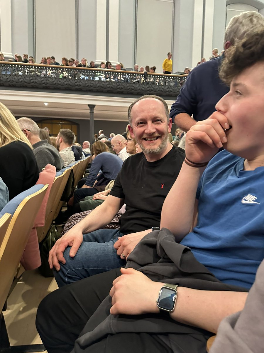 opsDiane's tweet photo. An evening with "John Williams at the Oscars" with the #rsnofilm for @opsGordon 50th birthday!  #gordonlovesstarwars https://t.co/j4eRNronDo