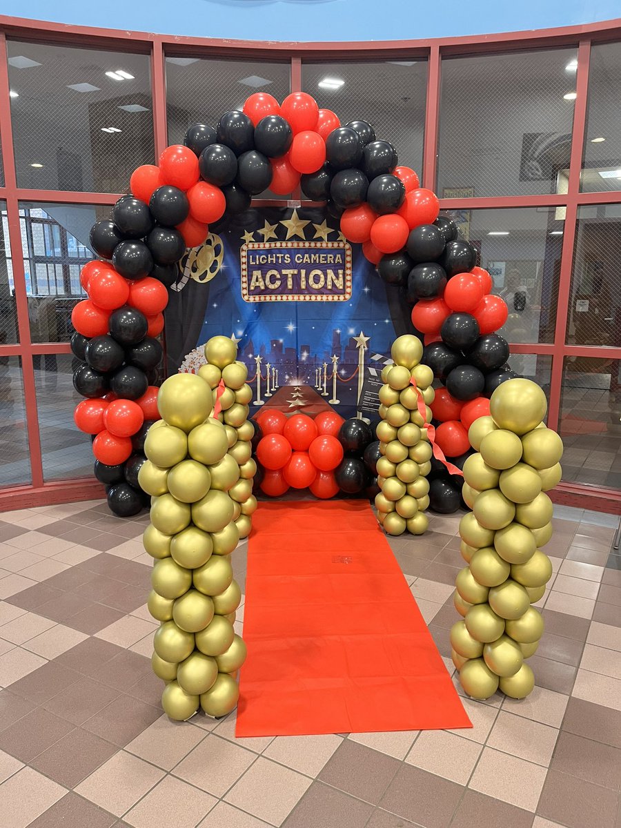 MPS_CGS's tweet photo. Are you ready for the glitz and glam of the 7th/ 8th grade dance!  The Hollywood theme is spectacular! https://t.co/TZg6DRjWMD