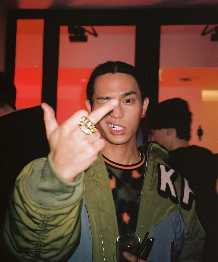 not so hourly minsik tweet media