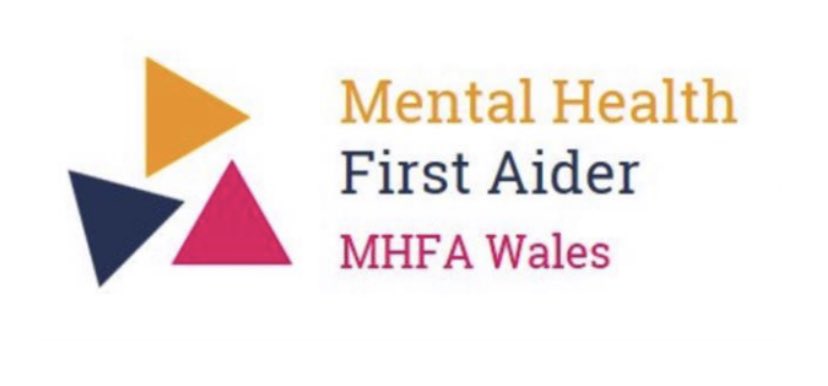 Siani01's tweet photo. Proud to work with @YstradgynlaisM to complete @MHFAWales training to become a Mental Health First Aider in Wales. #TacklingStigma #ItTakesBallsToTalk #ItsOkayToNotBeOkay #MentalHealthAwareness #SickNotWeek #TimeToTalk #MentalHealthMatters #Wales #Cymru
https://t.co/EZ96HXCRNk https://t.co/zSfINZfb1U