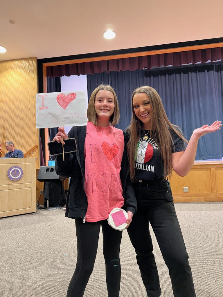 Ms_Stanco's tweet photo. Italian Club and Multicultural Club worked together for a performance of the Tarantella 🇮🇹 and Salsa 💃🏻 at Multicultural Night! 🌏💛 So proud of these students #isliprising @IslipUFSD @IslipMS https://t.co/hI1RdoVCQt