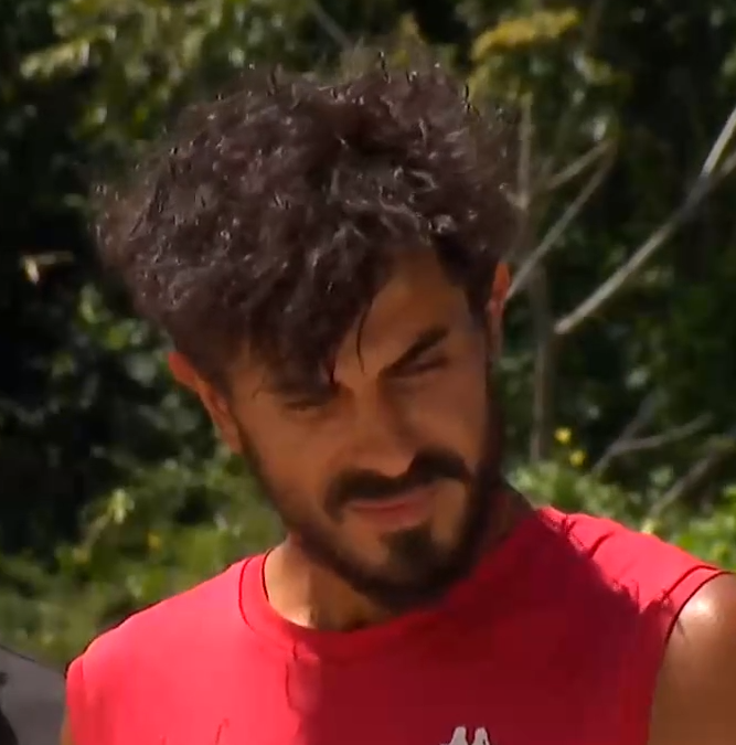 #survivor2023 
Halil Azizi seçemeden, Osman Can Halili seçince
Halilin sıfat'ül eşgal