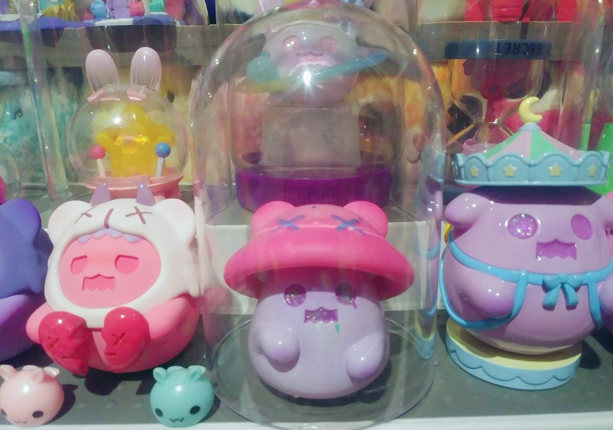 Miichel701's tweet photo. #shinwoo #ghostbear #ghostbears #figures #mushroom #toys #collectibles #toy #collector #kidcore #kidwave #toycore #toywave #aesthetic #findingunicorn #figure #teddybear #bear #kawaii #mini #miniatures #blindbox #maximalism #maximalist #plushies #collection #plush #lifestyle https://t.co/JAwiJQUxJy