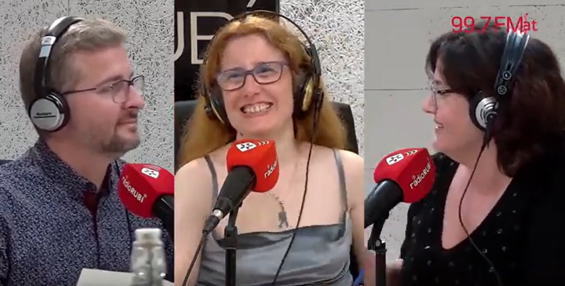 📺11 dies post #Oscars95, i gràcies a <a href="/edumartinj/">Eduardo Martín</a>, trobem la retransmissió que <a href="/radiorubicat/">Ràdio Rubí</a> va fer dels Premis de <a href="/TheAcademy/">The Academy</a>🏆Amb el 'capo' de la MMT @adrimarcant i les periodistes de #rubicity <a href="/IonaAlvarez/">Mariona Alvarez</a> i <a href="/MjLidia/">Lidia MJ</a>🎙️Primera de moltes cites cinèfiles?📽️acortar.link/Y35try