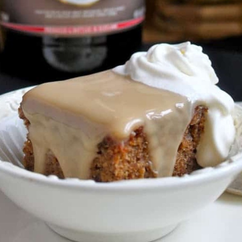 cheffrecipes's tweet photo. Sticky Toffee Pudding Recipe