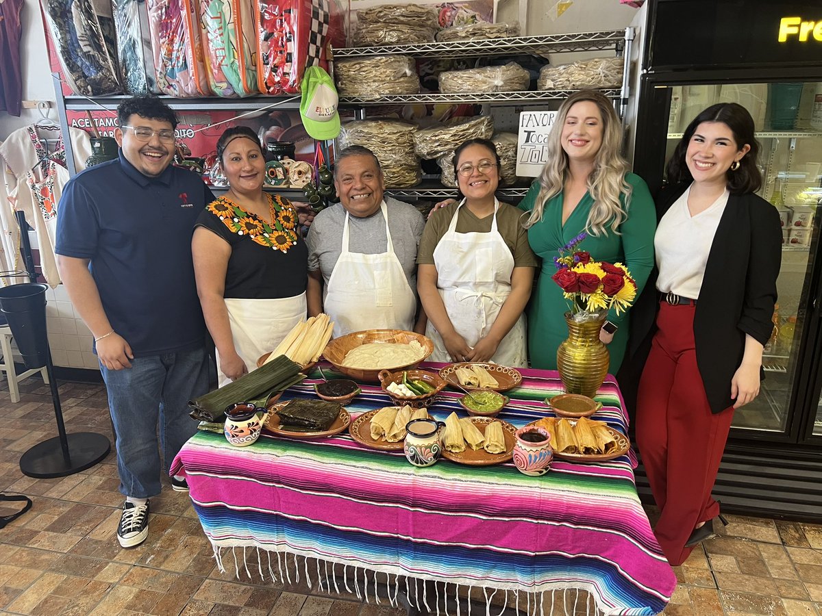 ¿Es amante de los 🫔 tamales? Hoy es día nacional del tamal y nuestra reportera Xiclali tendrá un reportaje que les va a fascinar no se lo pierdan. 

@lalomitabakery_cakes 

#panaderia #oklahoma #okc #nationaltamaleday #tamales