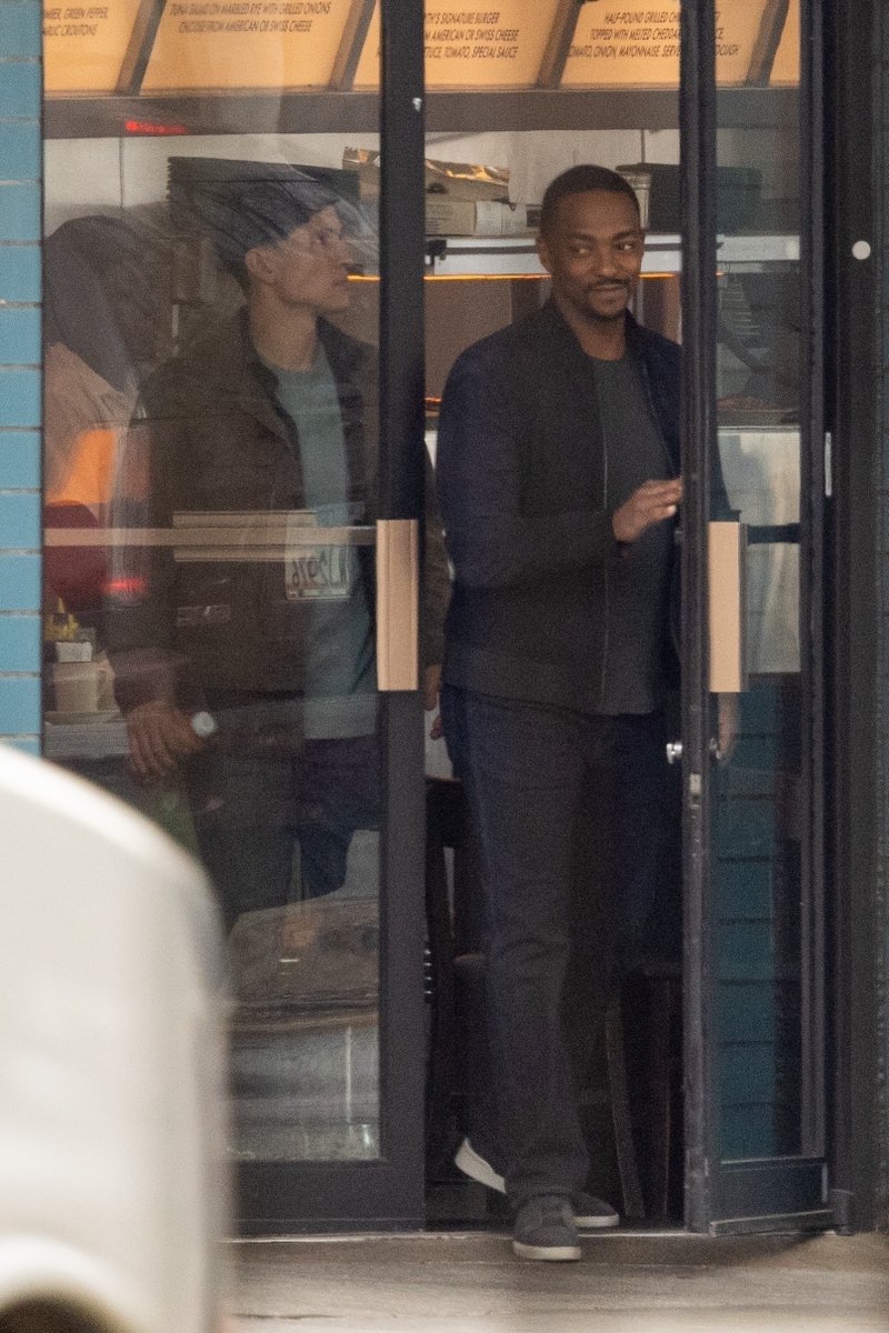 Anthony Mackie Daily tweet media
