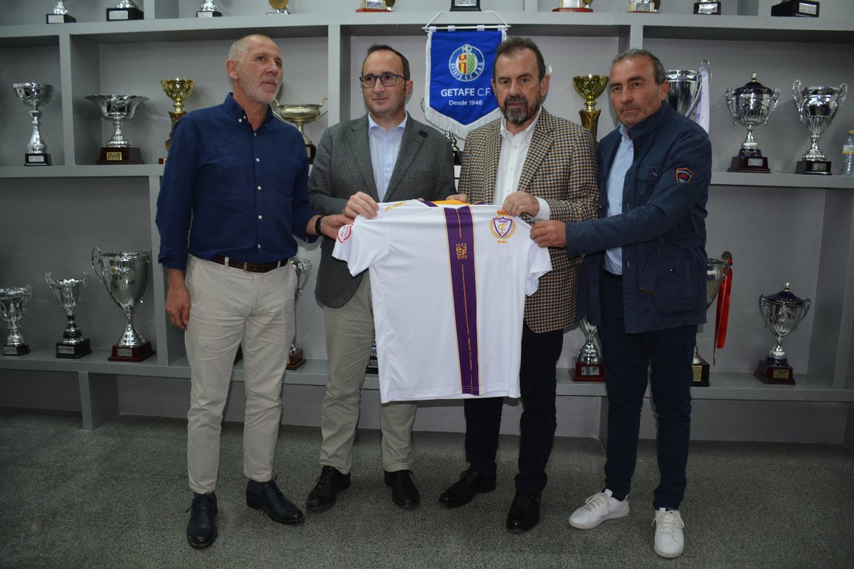 RealJaenCF's tweet photo. 📷 🅕🅞🅣🅞🅢 | PALCO

Real Jaén C.F 🆚 Getafe C.F

⚪🟣⚪🟣

#UnSigloDeOrgullo https://t.co/mgk9R7KcVL