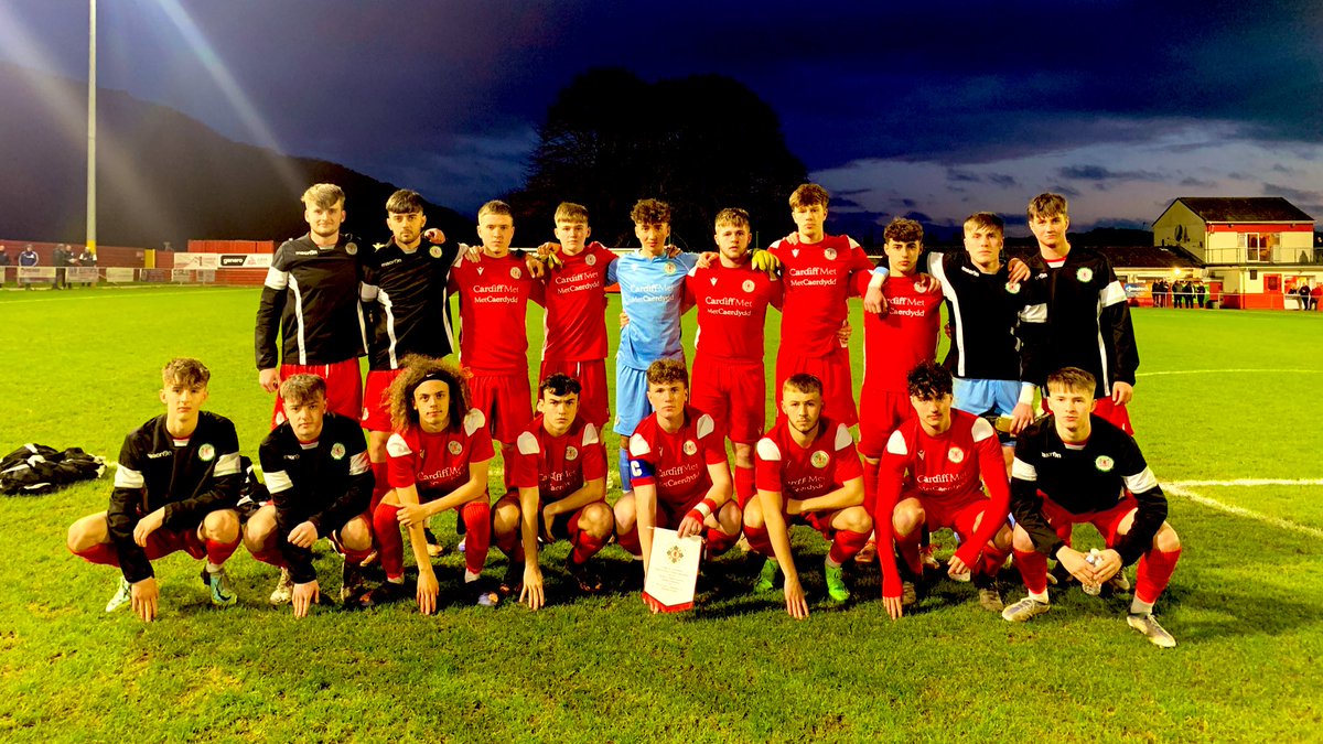 WelshSchoolsFA's tweet photo. INTERNATIONAL | Centenary Shield 🛡️

#FINALSCORE

🏴󠁧󠁢󠁷󠁬󠁳󠁿 3️⃣➖1️⃣ #Win vs @NISchoolsFA at home at @bflafc 

⚽️ WHAT A PERFORMANCE‼️

#Cymru stay top of the @hummel1923 #SAFIB #CentenaryShield on 6️⃣ points from 6️⃣‼️👏🏻
 
#WSFA https://t.co/KukhV91Hhs