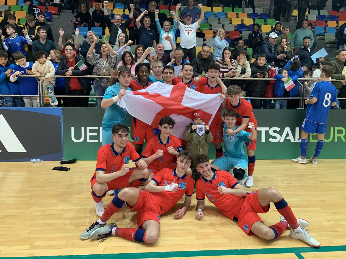 Our Pride ❤️🦁🥲

#YoungLions #HearThemRoar #ThePride #TheItalianJob