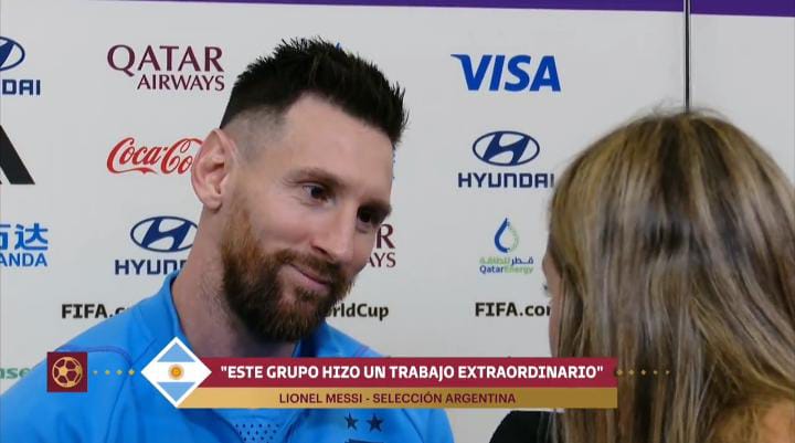cammicarp1's tweet photo. como hace Sofi Martínez para seguir viva??
Messi m llega a mirar así y m desmayo https://t.co/YvcR05F02w